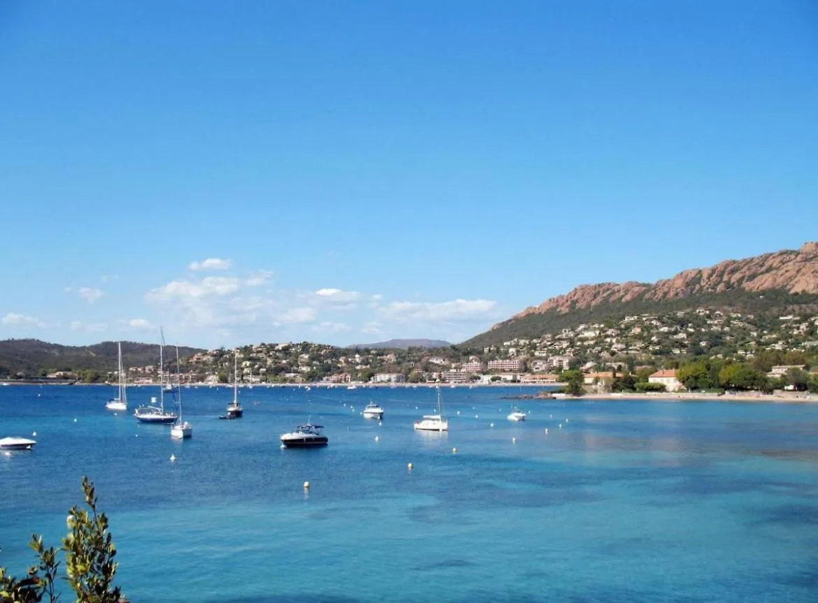 Cap Esterel - Charmant T2 Climatise Vue Mer 4/5 Pers - Piscine - Parking Saint-Raphaël アパート